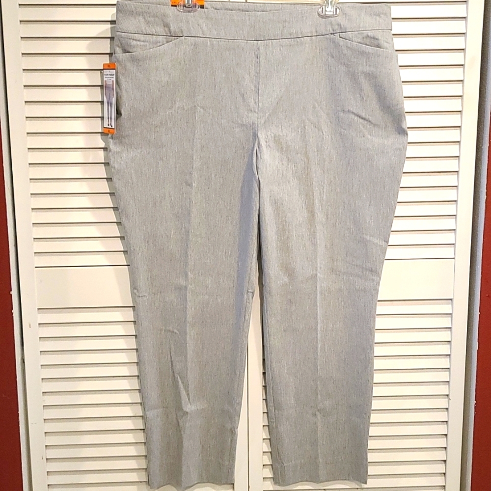 Dress pants w tummy control panel, Anklet mid rise,, light grey NWT